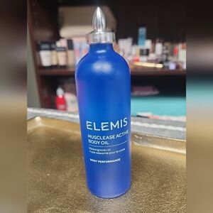 ELEMIS Musclease Active Body Oil in Vibrant Blue